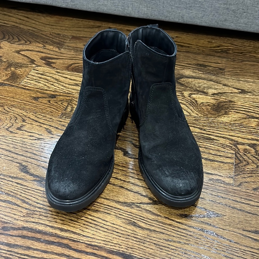 Men’s Swede boots